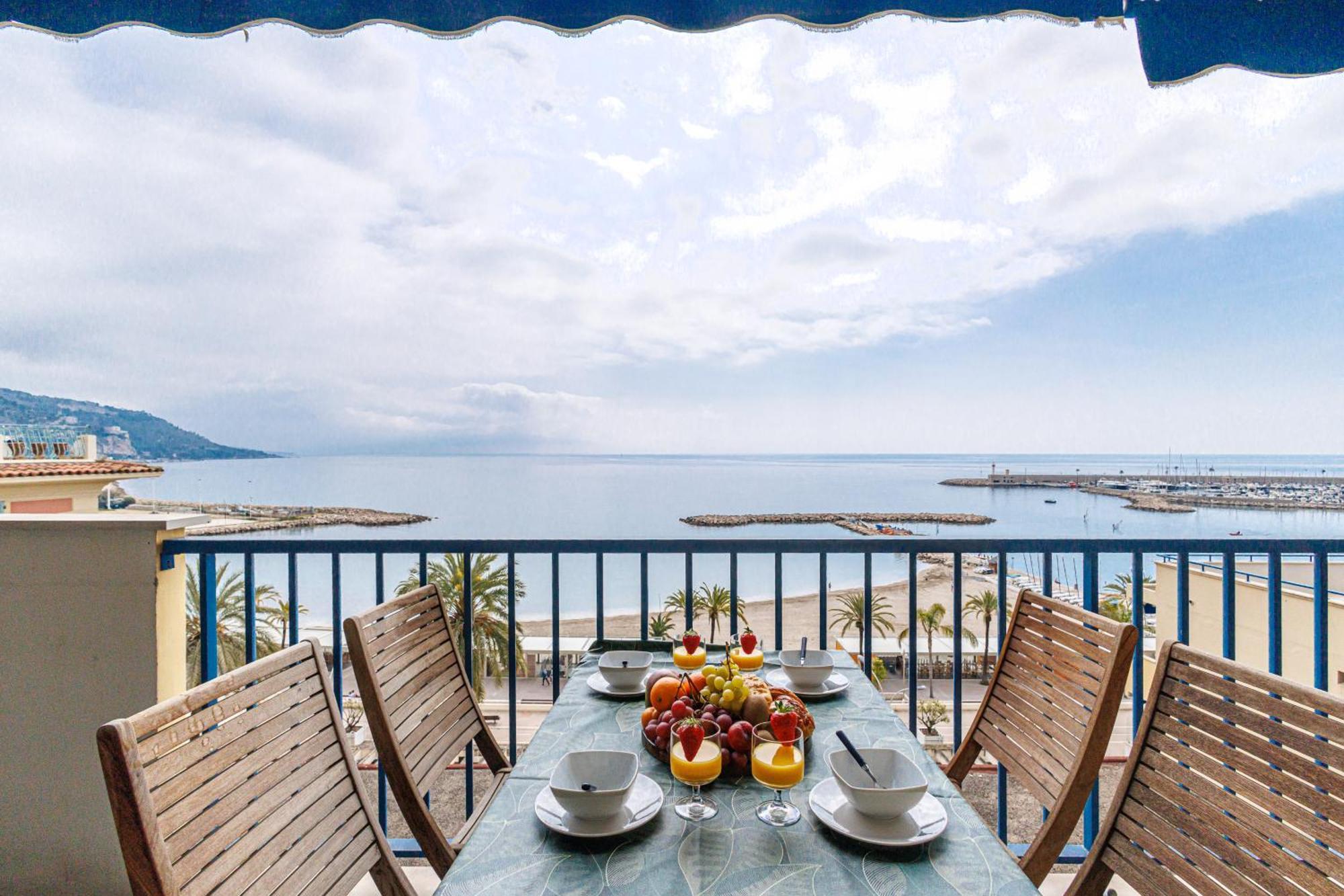 Apartment Le Soleia - Spacious 3p - Beachfront - Parking Menton